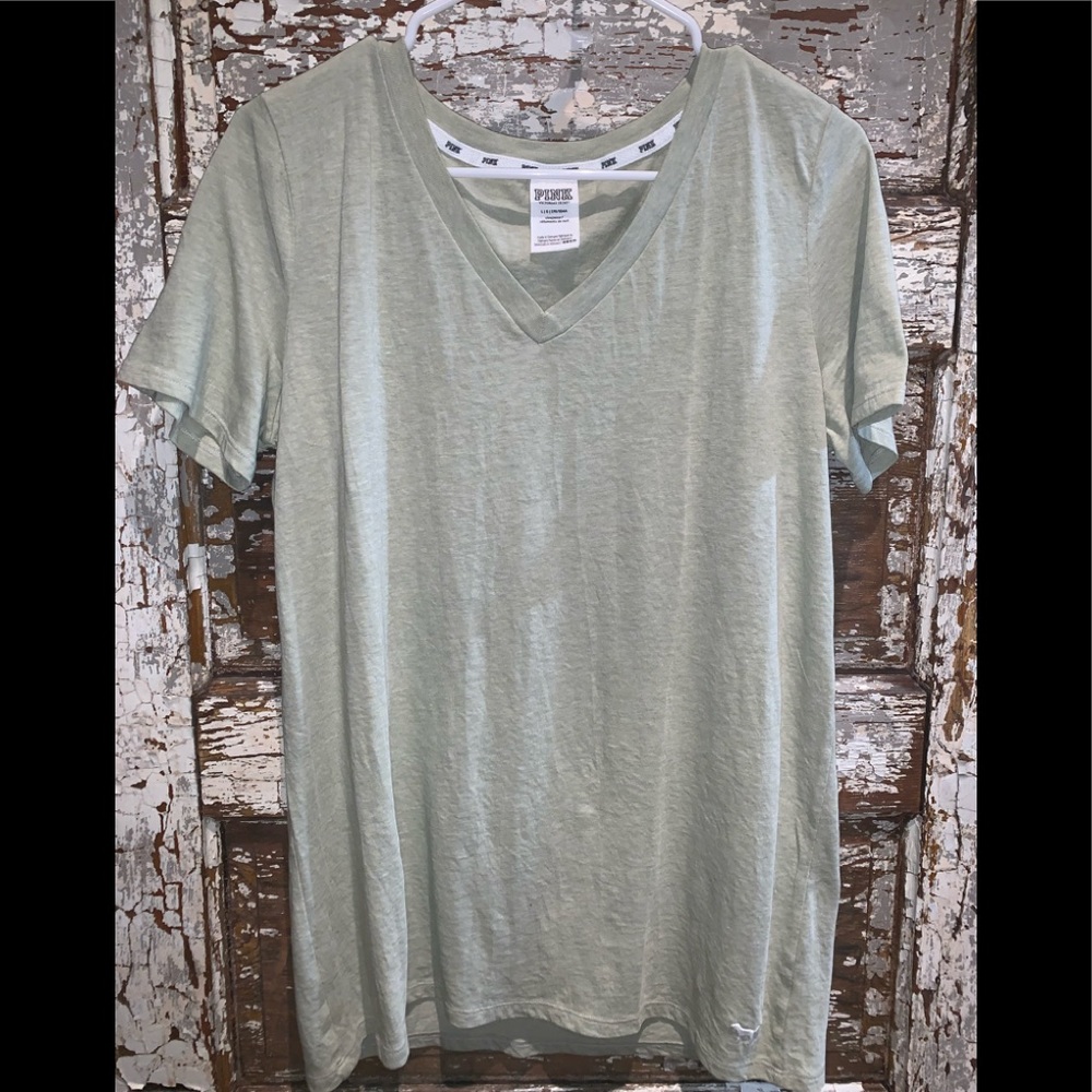 NWOT Victoria’s Secret Pink sleep shirt